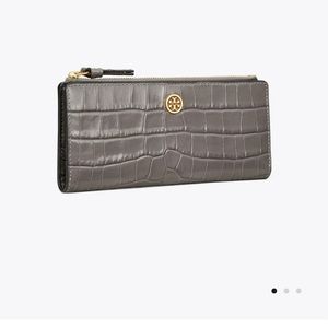 EUC Tory Burch Crocodile Embossed Bifold Wallet